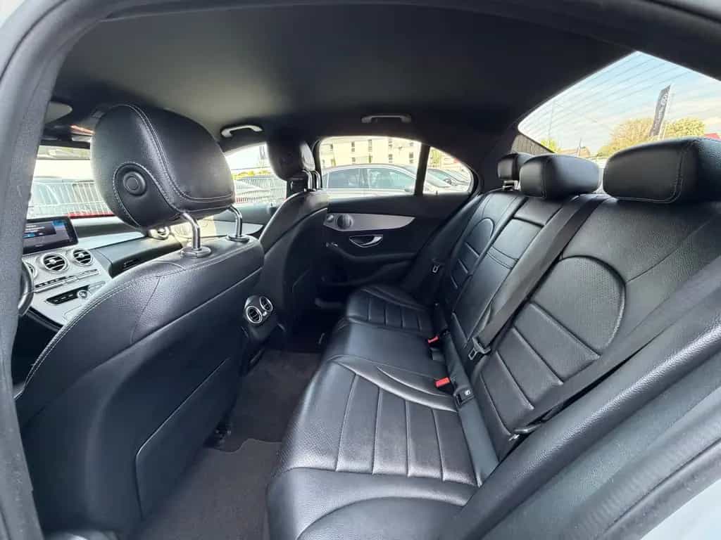 Mercedes-Benz C 300 d Lim*AMG*NIGHT*Burmester*LED*KAMERA*AMBIE 05/2019-photo-22