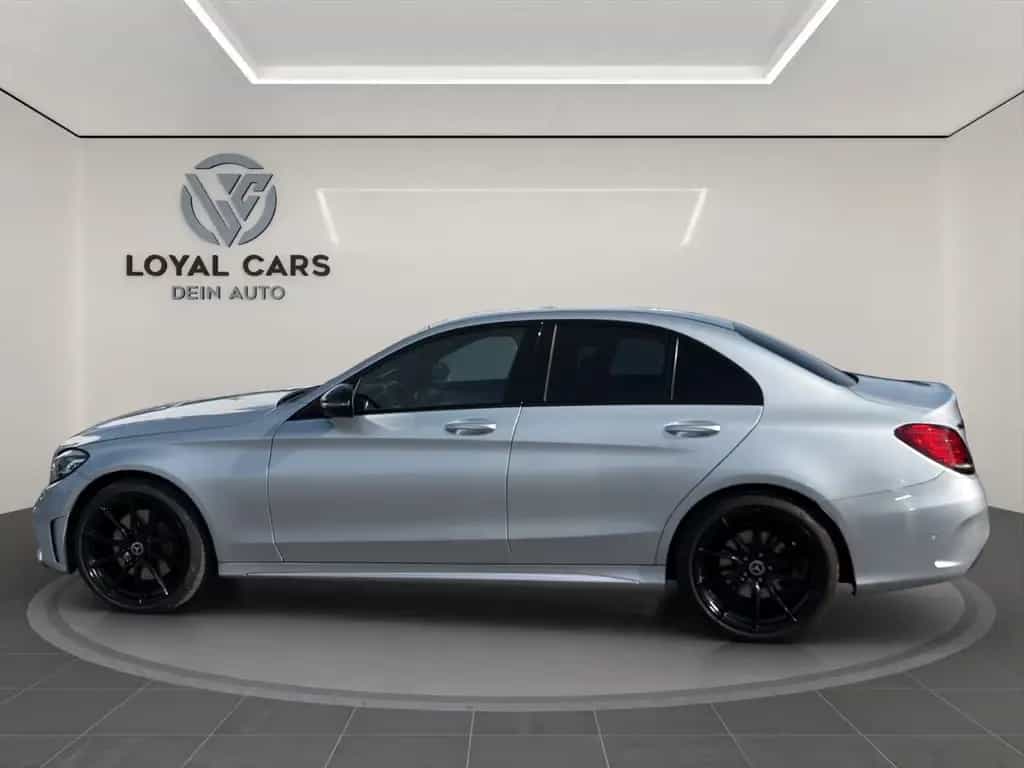 Mercedes-Benz C 300 d Lim*AMG*NIGHT*Burmester*LED*KAMERA*AMBIE 05/2019-photo-5