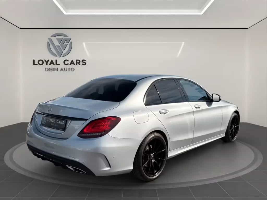 Mercedes-Benz C 300 d Lim*AMG*NIGHT*Burmester*LED*KAMERA*AMBIE 05/2019-photo-9