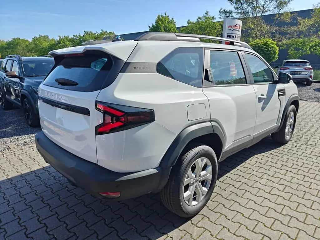 Dacia Bigster TCe140 Hybrid*LED*PDC*Cam*17Zoll*Klima 04/2026-photo-3