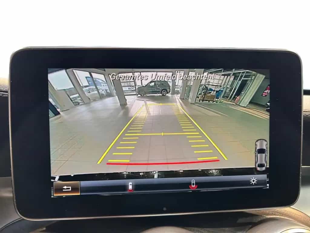 Mercedes-Benz AMG C 63 AMG+Comand+Fahrassist+HUD+Perf-AGA+Cam 07/2017-photo-6