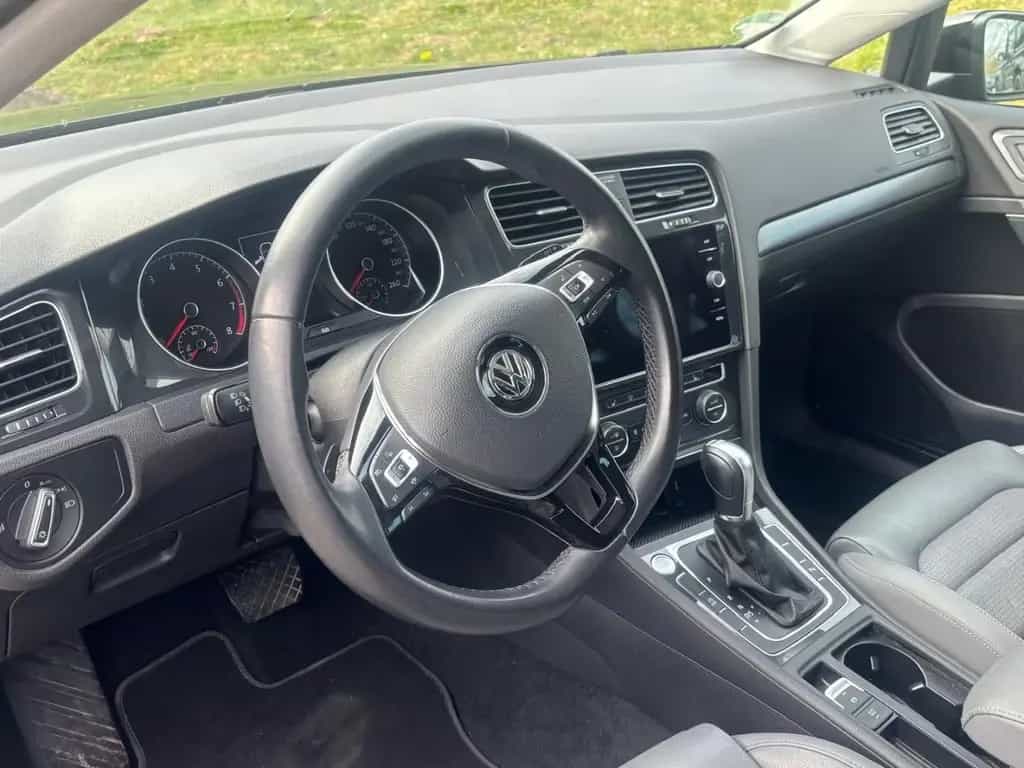 Volkswagen Golf VII 1.0 TSI Comfortline BMT*PANO/STANDHEIZ. 02/2019-photo-11