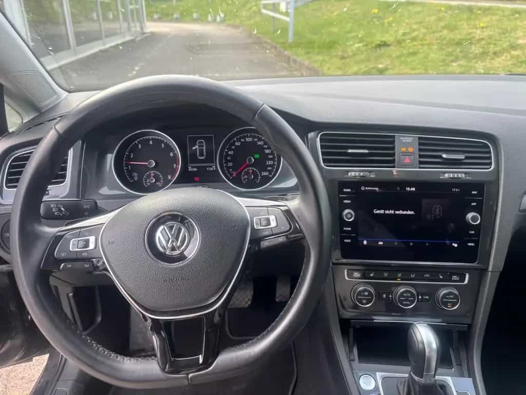 Volkswagen Golf VII 1.0 TSI Comfortline BMT*PANO/STANDHEIZ. 02/2019-photo-13