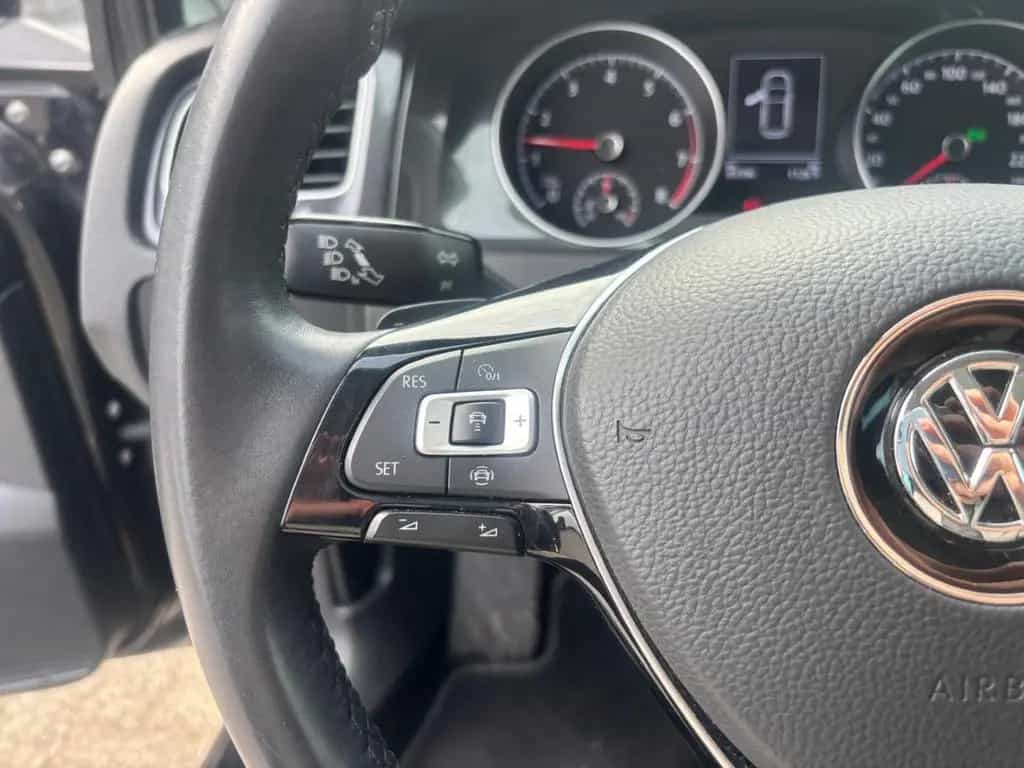 Volkswagen Golf VII 1.0 TSI Comfortline BMT*PANO/STANDHEIZ. 02/2019-photo-14