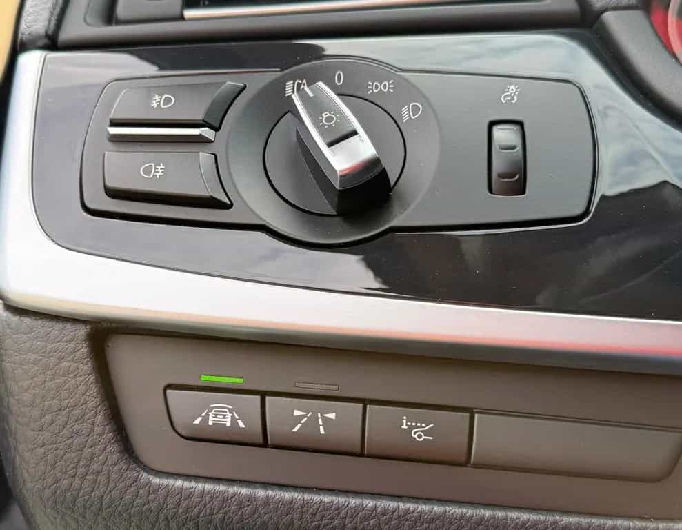 BMW 520 D Automatik Touring  xDrive HuD PDC Klima 11/2016-photo-21