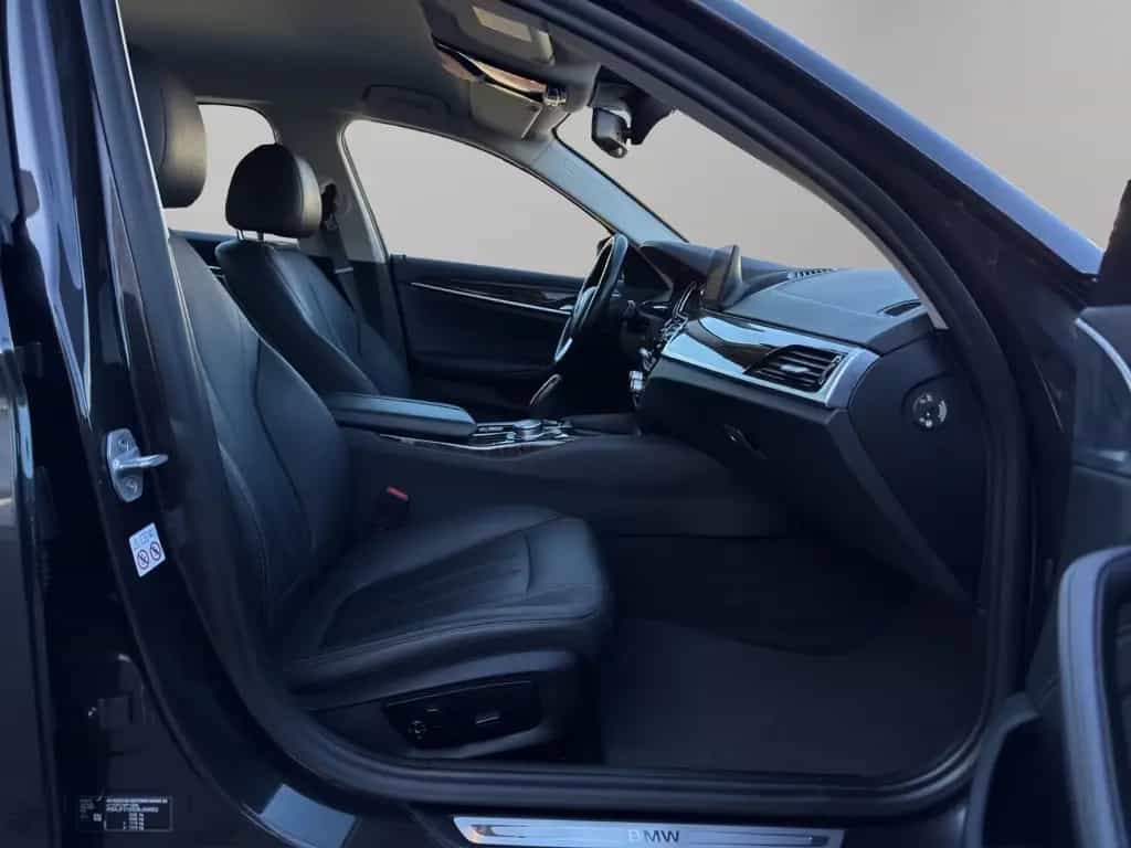 BMW 520 d Lim. xDrive*Display-Key*LED*Kamera*Ambiente 06/2019-photo-13