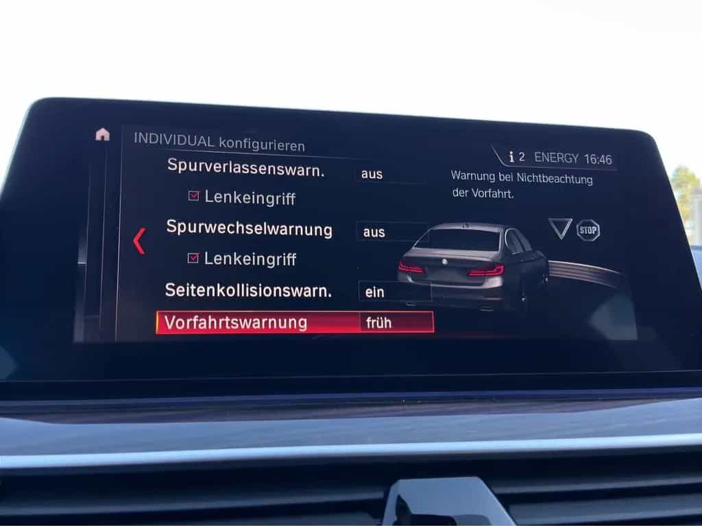 BMW 520 d Lim. xDrive*Display-Key*LED*Kamera*Ambiente 06/2019-photo-18
