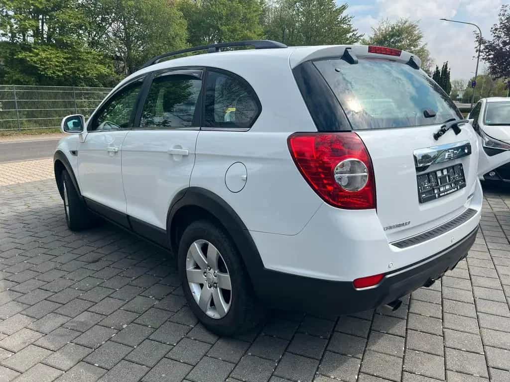 Chevrolet Captiva 2.4 LT 2WD 7 Sitze SHD NAVI AHK KAMERA T 03/2013-photo-11