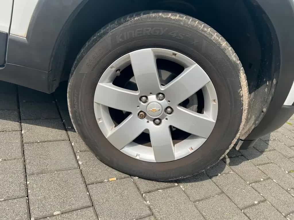 Chevrolet Captiva 2.4 LT 2WD 7 Sitze SHD NAVI AHK KAMERA T 03/2013-photo-3