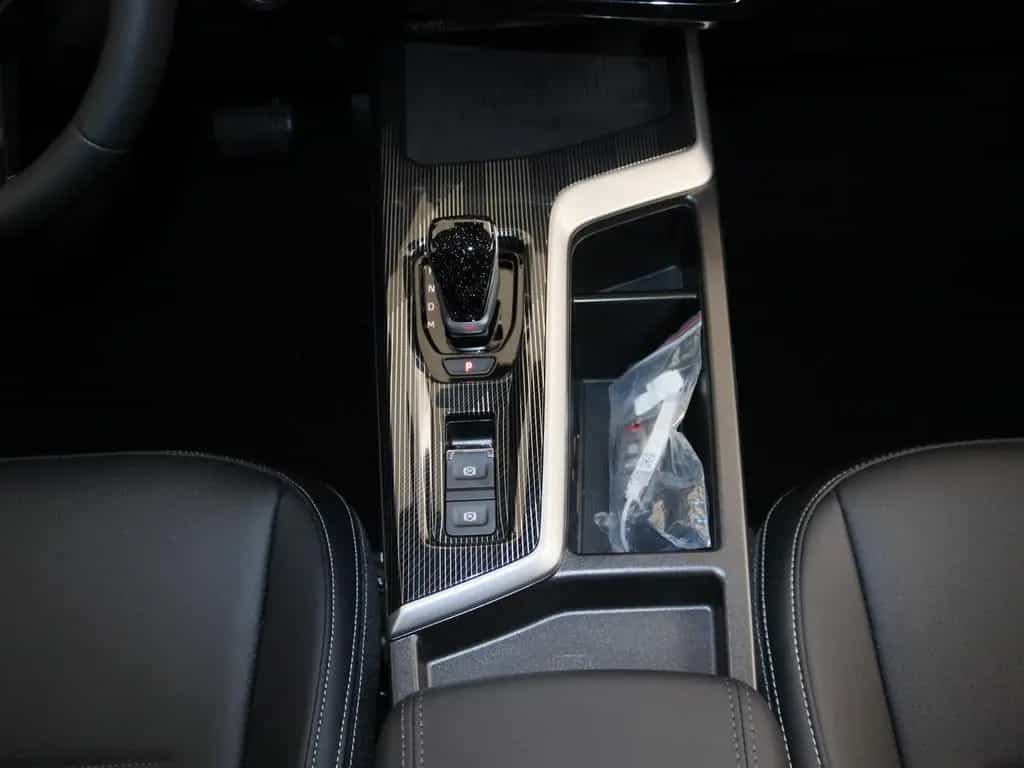 GWM HAVAL Jolion Pro Luxury 1.5 Turbo 7-Gang-DCT LED null-photo-14