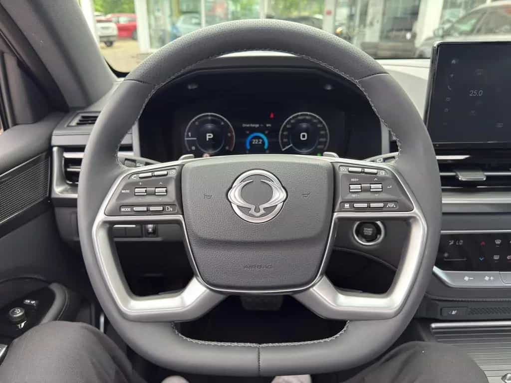 KGM Rexton 2.2 e-XDi AT AWD Blackline *360°/Navi* null-photo-12