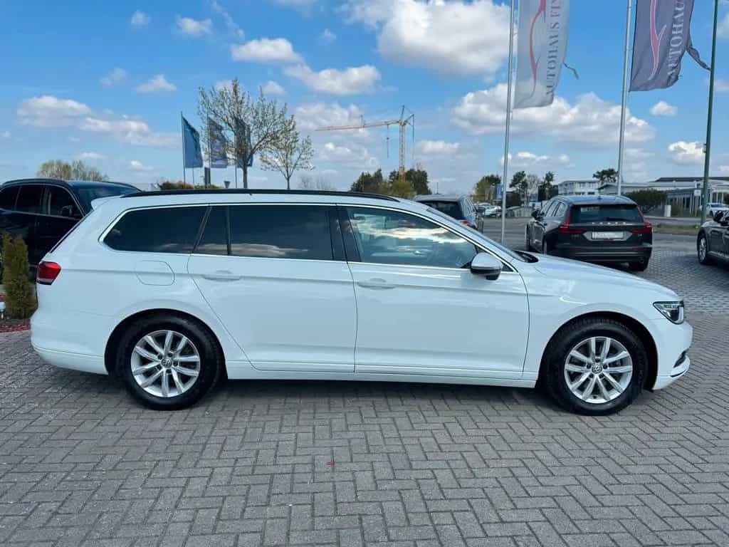 Volkswagen Passat Variant 1.4 TSI"DSG"Comfortline"MASSAGE" 11/2017-photo-4