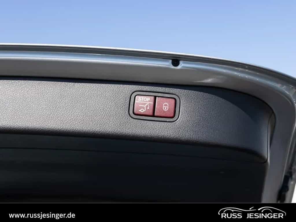 Mercedes-Benz C 220 d T Avantgarde *AHK*LED*Distr*Cam*KeyGo* 04/2023-photo-7