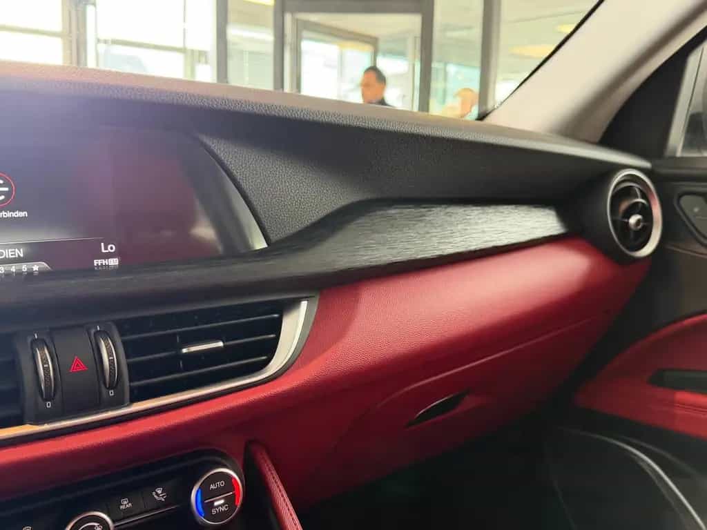 Alfa Romeo Stelvio Super Q4/BI-XENON/PDC/AUTOMATIK/SPURHALT 05/2020-photo-21