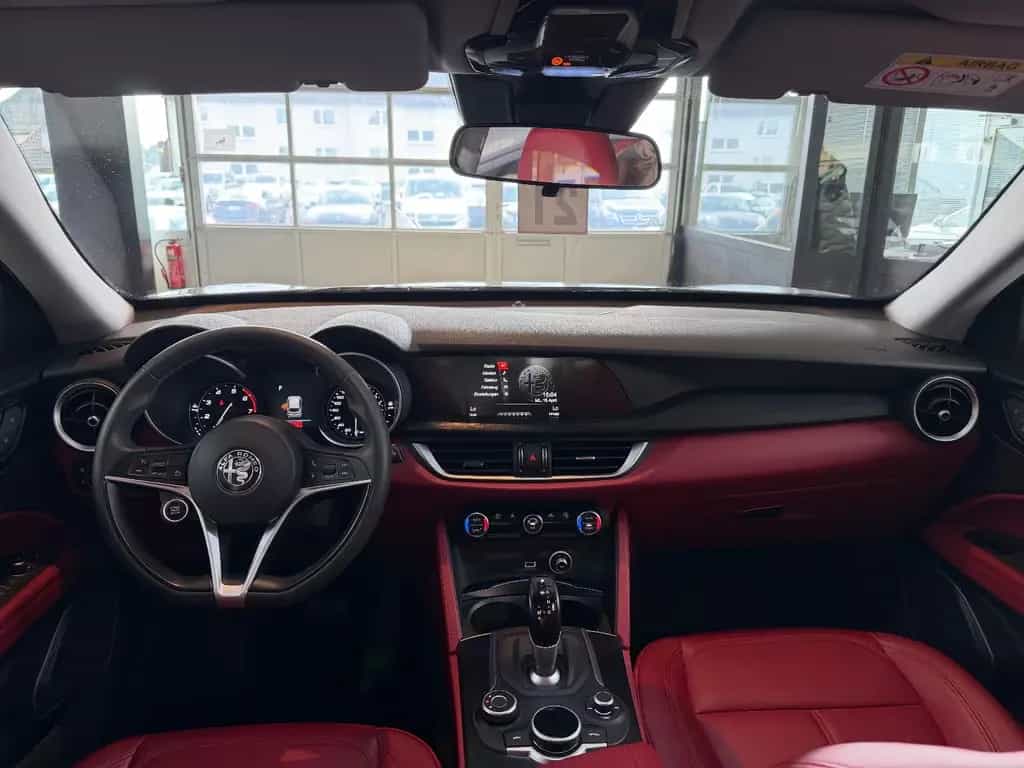 Alfa Romeo Stelvio Super Q4/BI-XENON/PDC/AUTOMATIK/SPURHALT 05/2020-photo-25