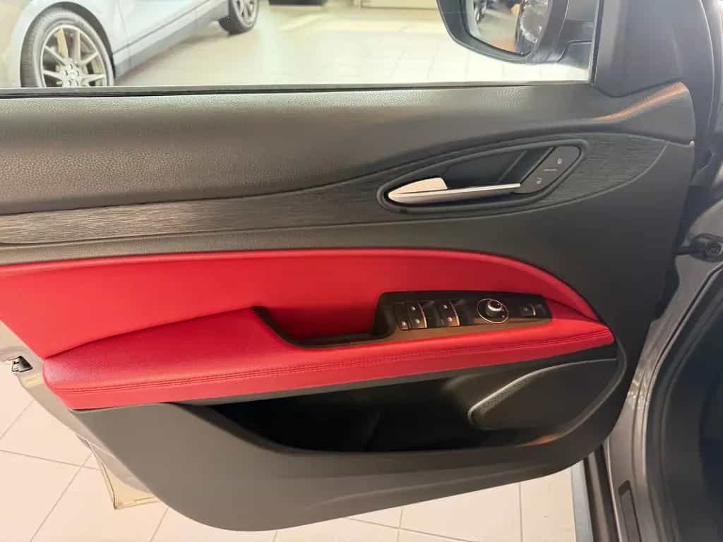 Alfa Romeo Stelvio Super Q4/BI-XENON/PDC/AUTOMATIK/SPURHALT 05/2020-photo-9