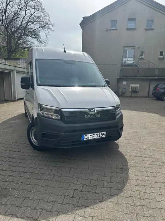 MAN TGE 3.140 Motor generalüberholt 6000 km 12/2018-photo-2