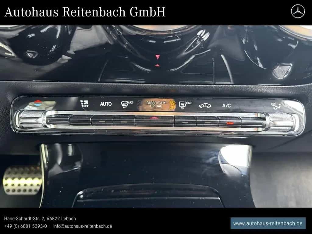 Mercedes-Benz A-Class 4M LIMO AMG+LED+7G-DCT SITZHZG+WIDE+PTC+18" 06/2020-photo-22
