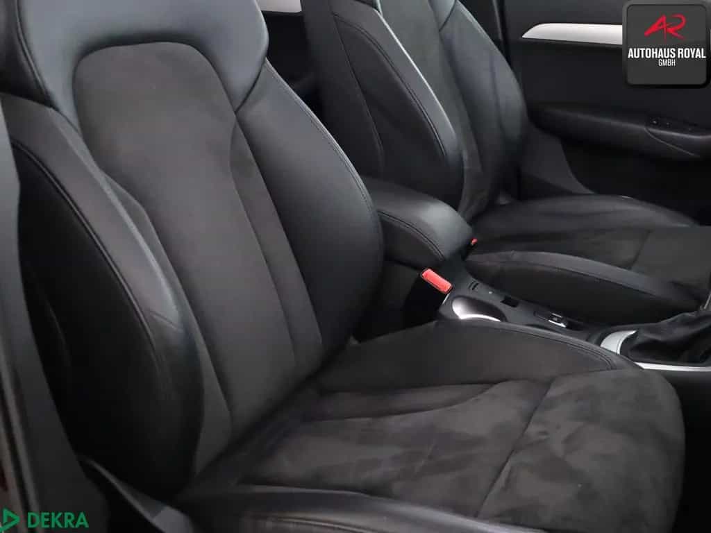 Audi Q3 2.0 TFSI qu S LINE PANO,KAMERA,KEYLESS,AHK,SH 03/2015-photo-10