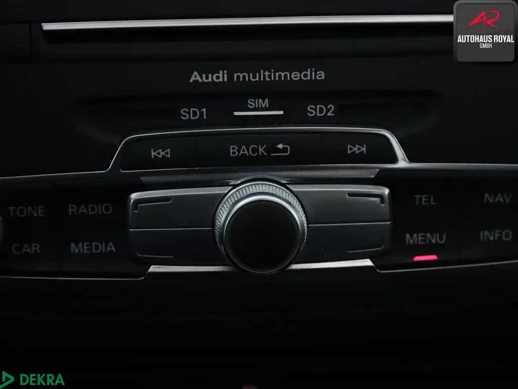 Audi Q3 2.0 TFSI qu S LINE PANO,KAMERA,KEYLESS,AHK,SH 03/2015-photo-19