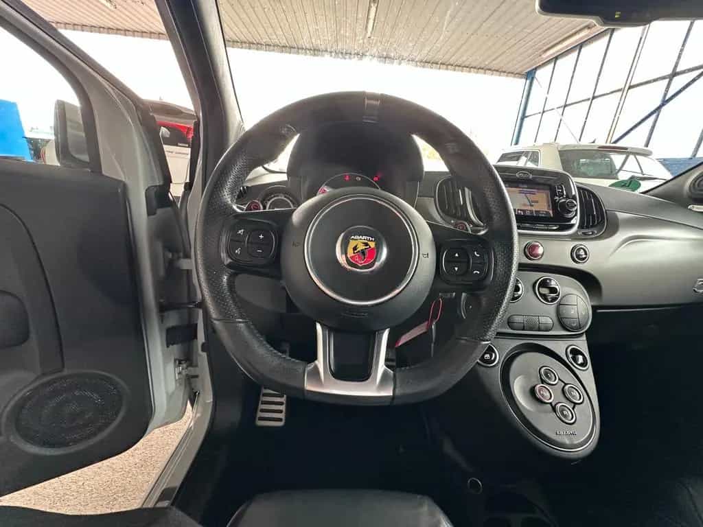 Abarth 500 595 Turismo / beats / Navi / Leder 11/2016-photo-11