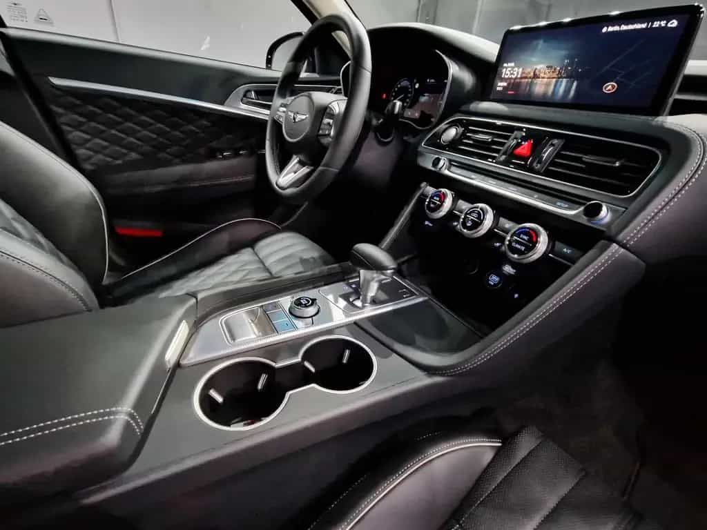 Genesis G70 2.0 T Luxury 4WD|AUTOM|5 *JAHRE*GARANTIE 06/2023-photo-13