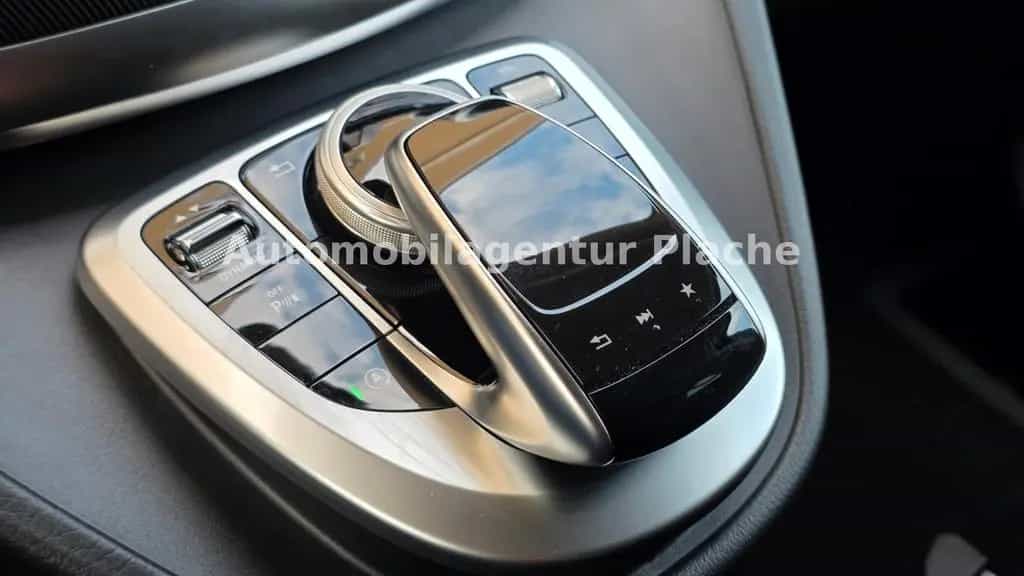 Mercedes-Benz V 220 d AT Kompakt Edition *6-Sitzer/ WKR/ Navi* 03/2018-photo-19