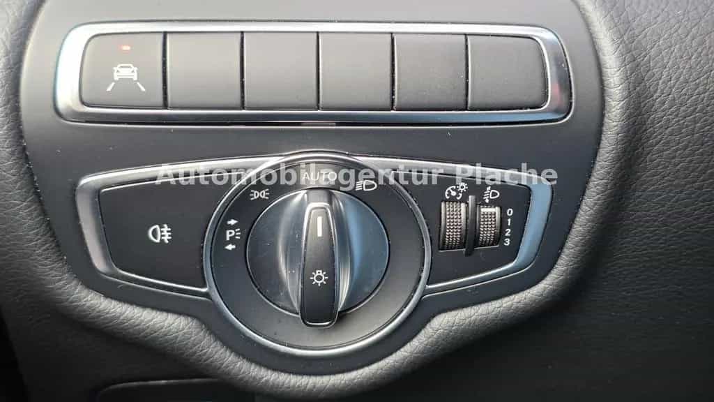 Mercedes-Benz V 220 d AT Kompakt Edition *6-Sitzer/ WKR/ Navi* 03/2018-photo-21