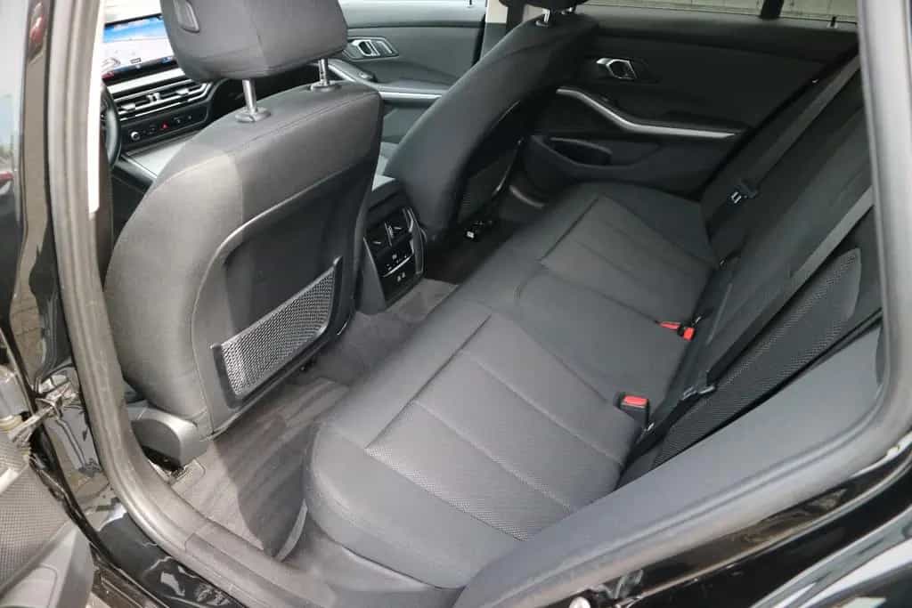 BMW 320 d Touring LCI *HUD*LED*PDC*NAVI*AHK* 05/2023-photo-20