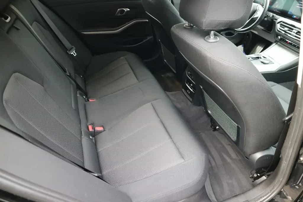 BMW 320 d Touring LCI *HUD*LED*PDC*NAVI*AHK* 05/2023-photo-24