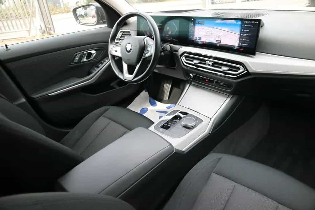 BMW 320 d Touring LCI *HUD*LED*PDC*NAVI*AHK* 05/2023-photo-25