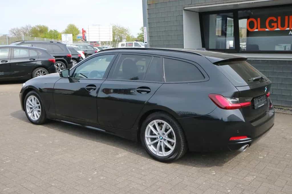 BMW 320 d Touring LCI *HUD*LED*PDC*NAVI*AHK* 05/2023-photo-7
