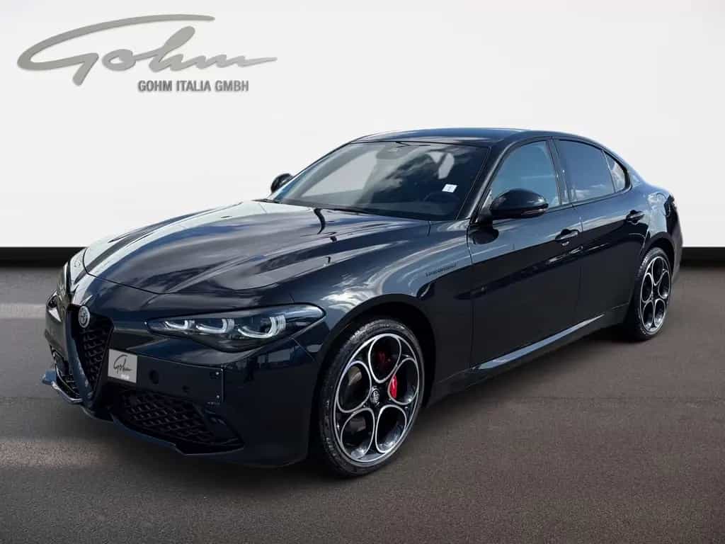 Alfa Romeo Giulia Competizione Q4 10/2023-photo-0
