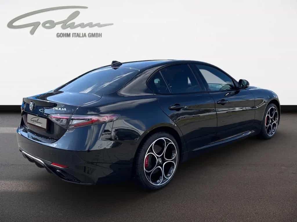 Alfa Romeo Giulia Competizione Q4 10/2023-photo-5