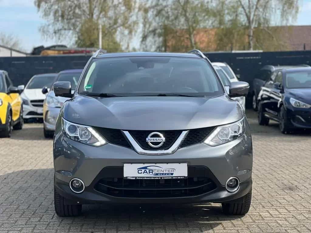 Nissan Qashqai N-Connecta 04/2017-photo-1
