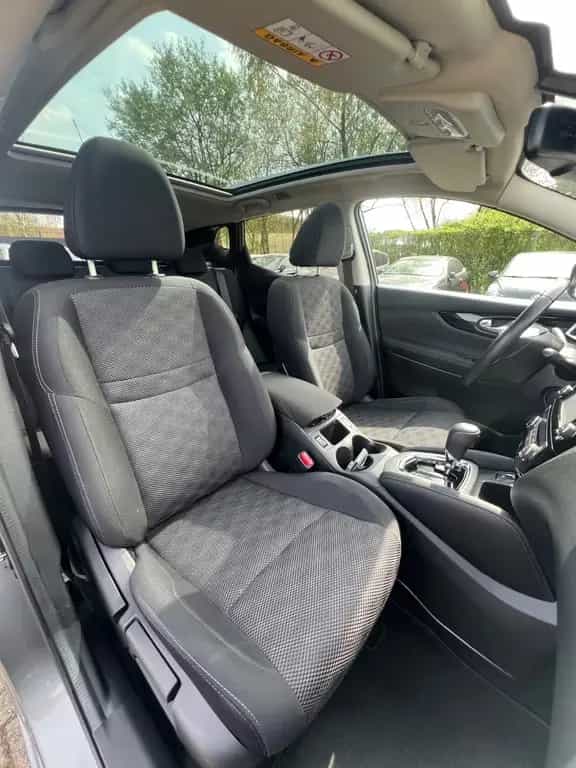 Nissan Qashqai N-Connecta 04/2017-photo-13