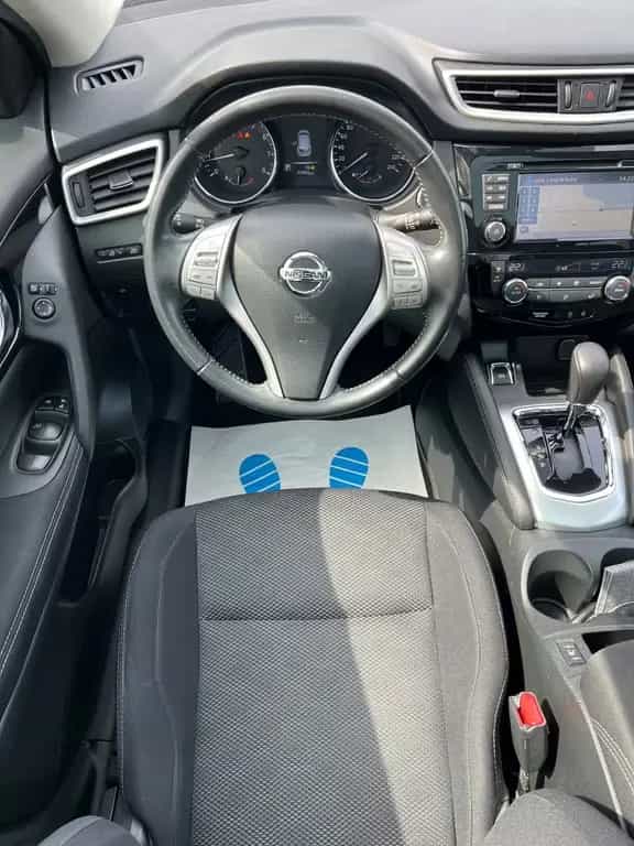 Nissan Qashqai N-Connecta 04/2017-photo-18