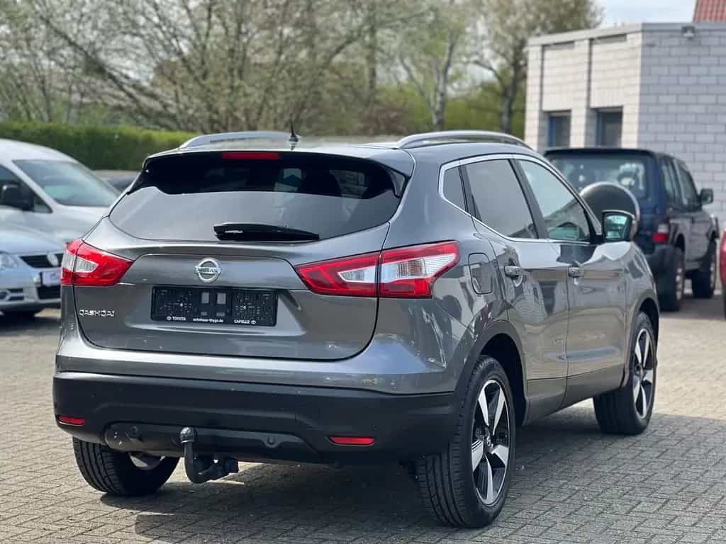 Nissan Qashqai N-Connecta 04/2017-photo-7