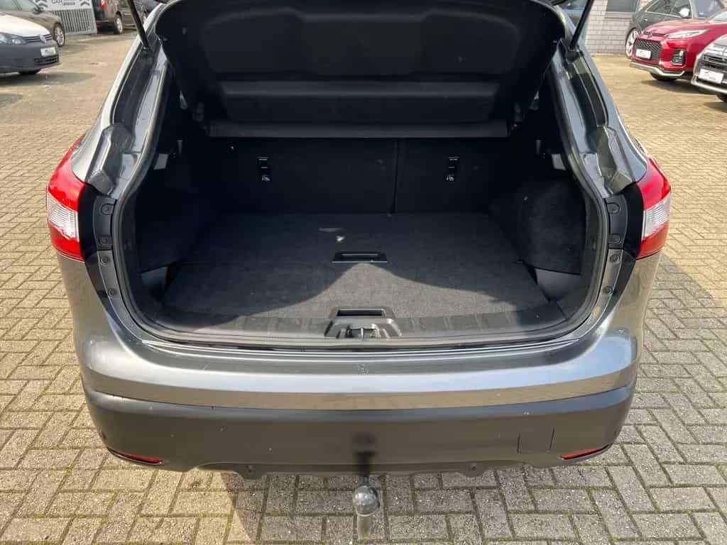 Nissan Qashqai N-Connecta 04/2017-photo-8