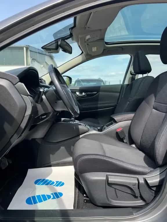 Nissan Qashqai N-Connecta 04/2017-photo-9