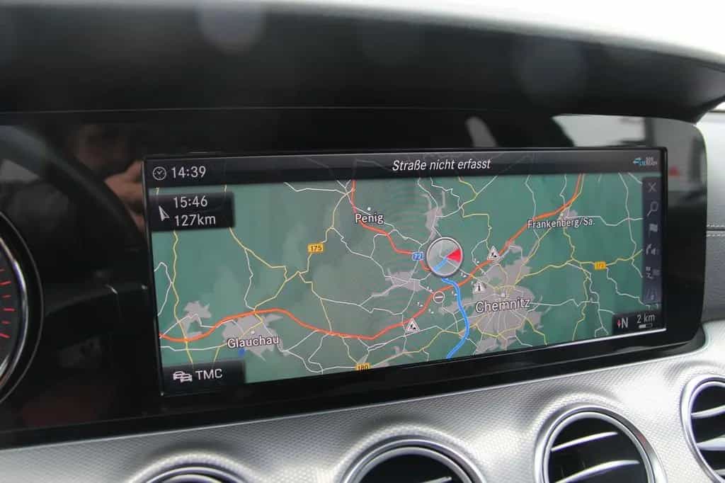 Mercedes-Benz E-Class 200 AMG-Line/ LED/ Night/ Alu/ AHK/58tkm 08/2018-photo-10