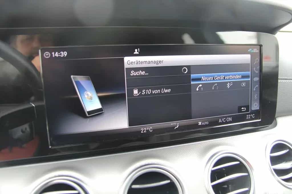 Mercedes-Benz E-Class 200 AMG-Line/ LED/ Night/ Alu/ AHK/58tkm 08/2018-photo-13
