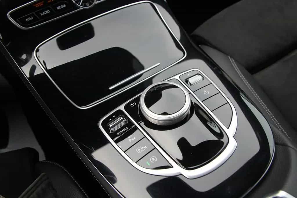 Mercedes-Benz E-Class 200 AMG-Line/ LED/ Night/ Alu/ AHK/58tkm 08/2018-photo-15