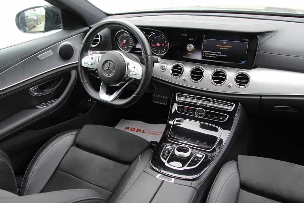 Mercedes-Benz E-Class 200 AMG-Line/ LED/ Night/ Alu/ AHK/58tkm 08/2018-photo-9