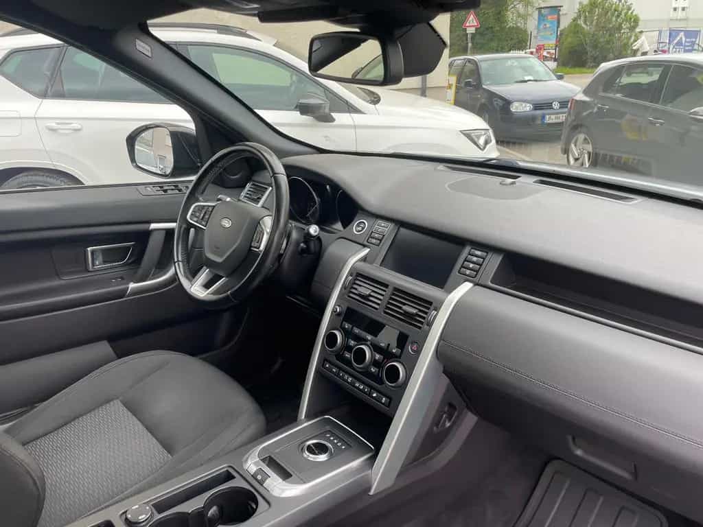 Land Rover Discovery Sport SE AWD Pano Standh. Cam Navi 03/2017-photo-13