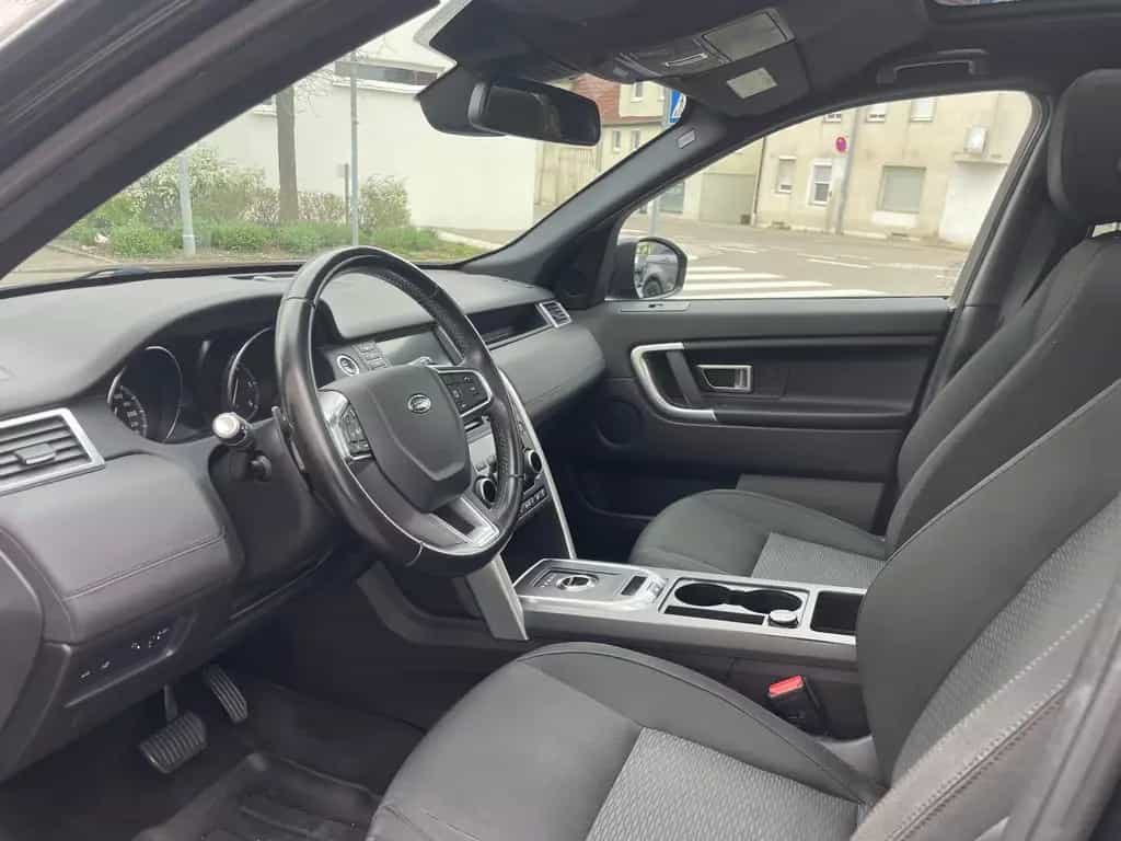 Land Rover Discovery Sport SE AWD Pano Standh. Cam Navi 03/2017-photo-8