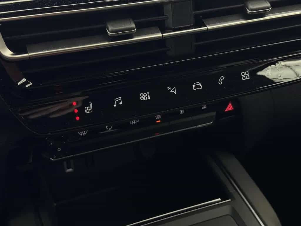 Citroën C5 Aircross 145 Mild Hybrid Max LED CARPLAY CAM 05/2025-photo-31