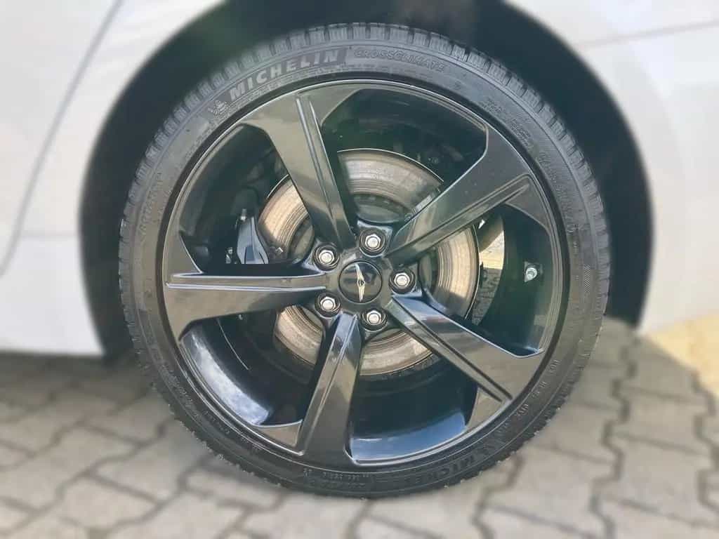 Genesis G70 Shootingbrake 2,0 T RWD Sport vom Genesis V 03/2025-photo-8
