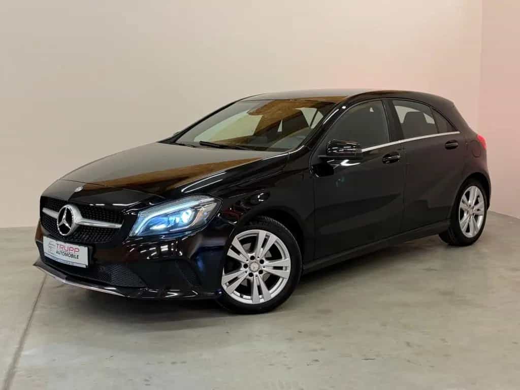 Mercedes-Benz A-Class 180 BlueEfficiency/LED/NAVI/SHZ/TEMPOMAT/PDC 12/2016-photo-0