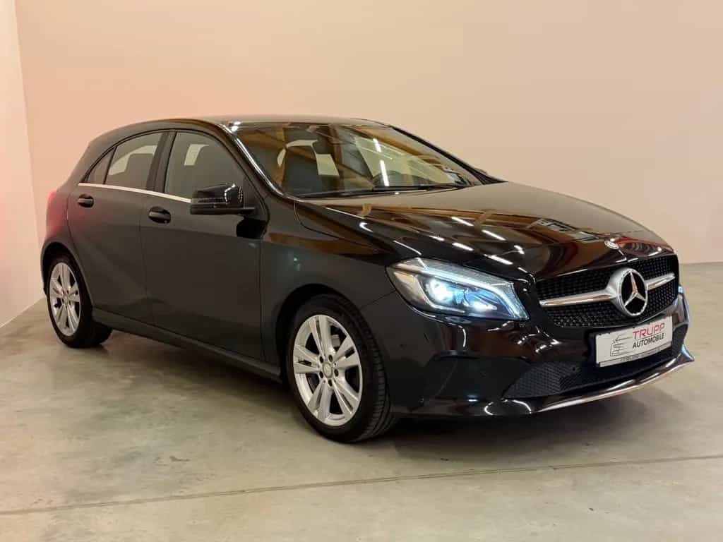 Mercedes-Benz A-Class 180 BlueEfficiency/LED/NAVI/SHZ/TEMPOMAT/PDC 12/2016-photo-3